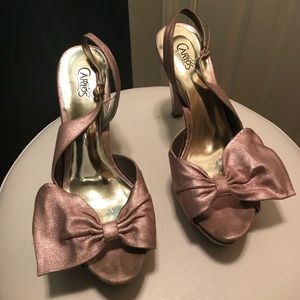 Carlos Santana Heel Platform Sandals Size 9